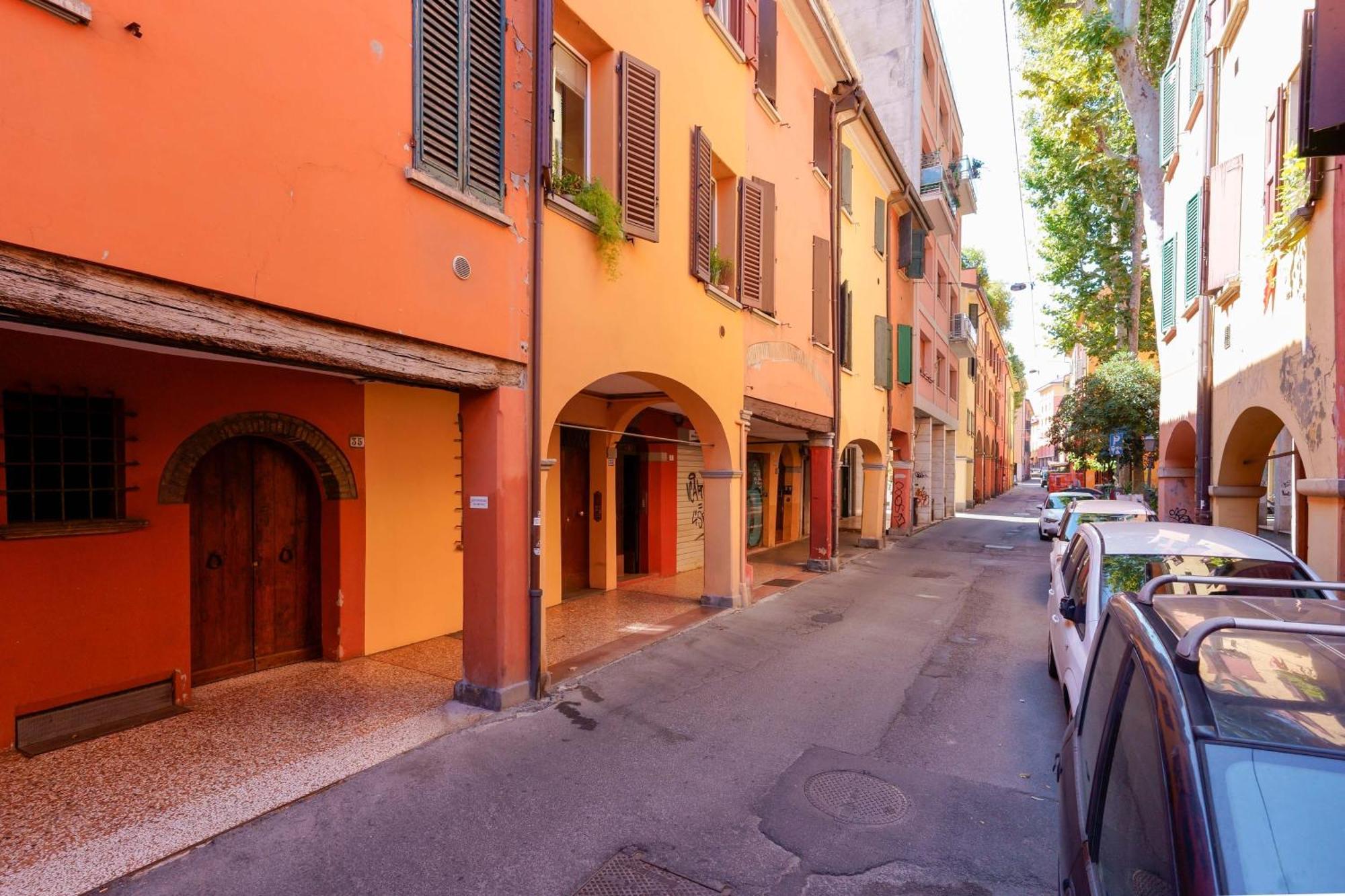 Teagarden Centro Storico Bolognaアパートメント エクステリア 写真