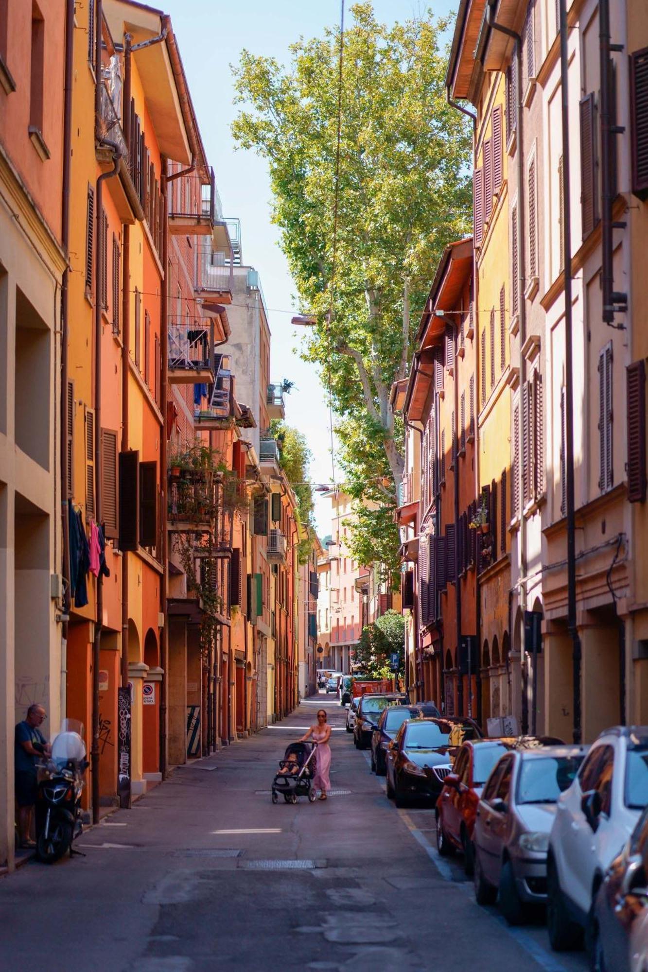 Teagarden Centro Storico Bolognaアパートメント エクステリア 写真